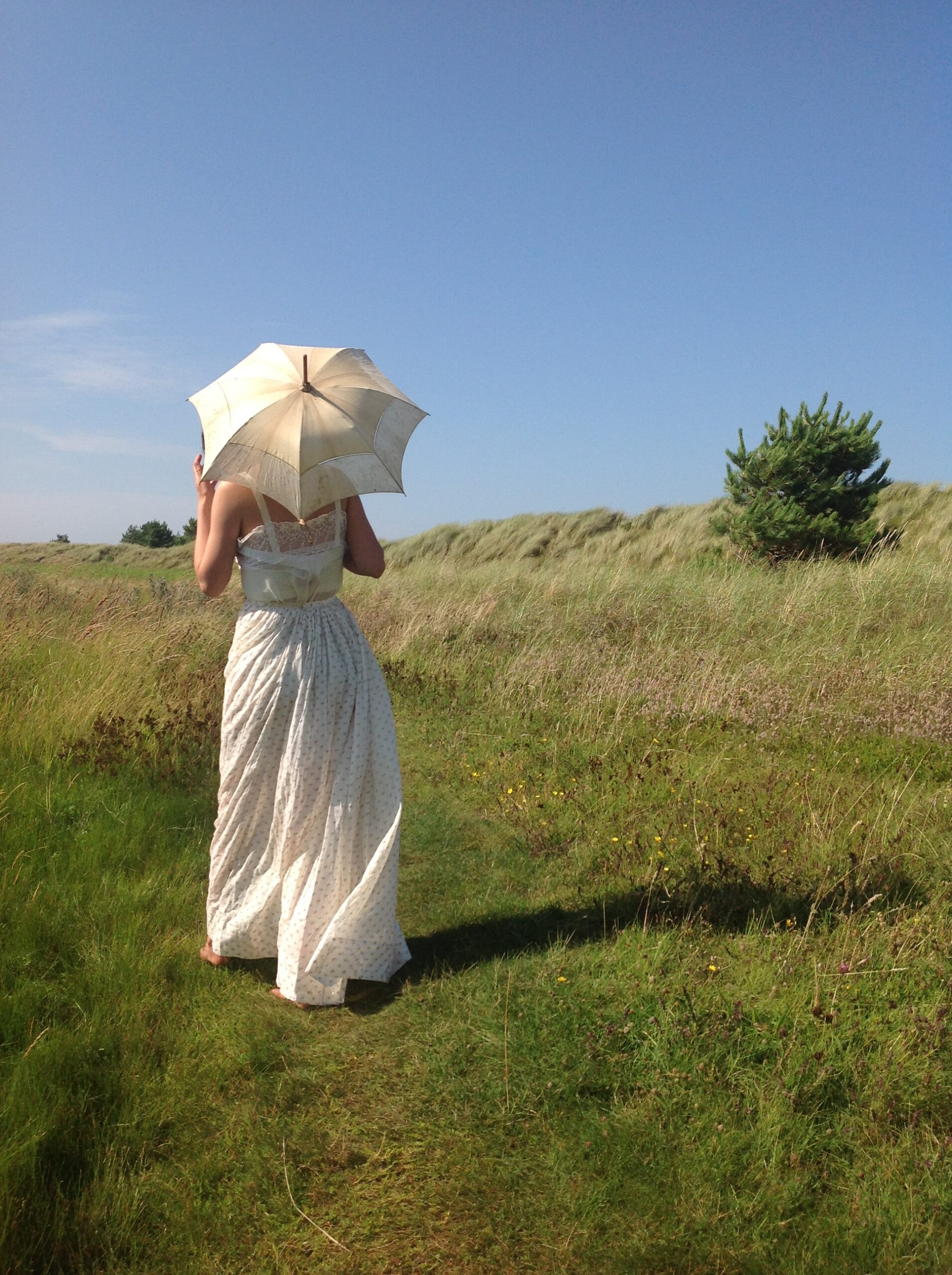 1880s Calico Print Skirt for an Antique Summer - Image 4