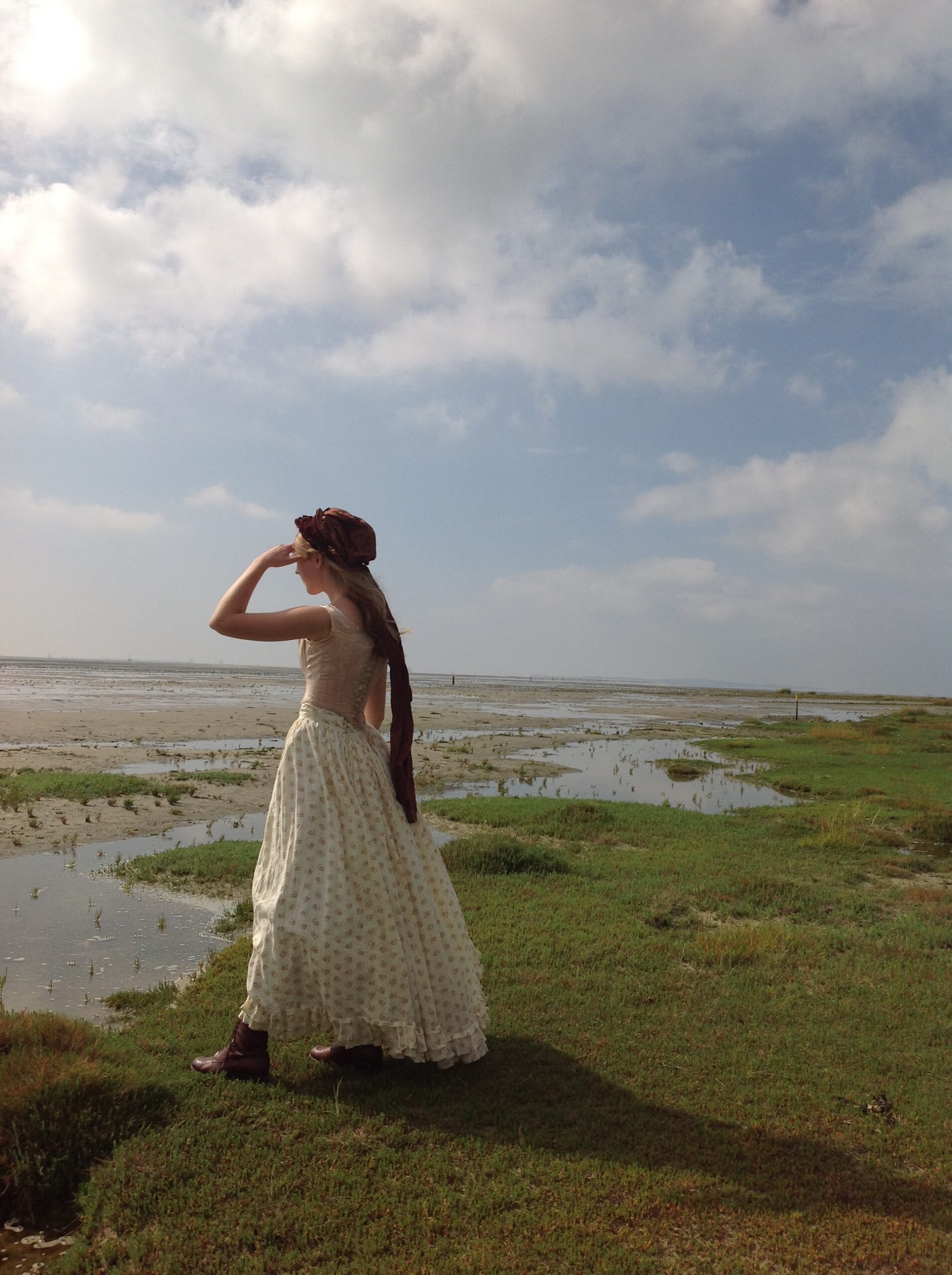 Gracious Calico Print Skirt from the 1880s - Image 9