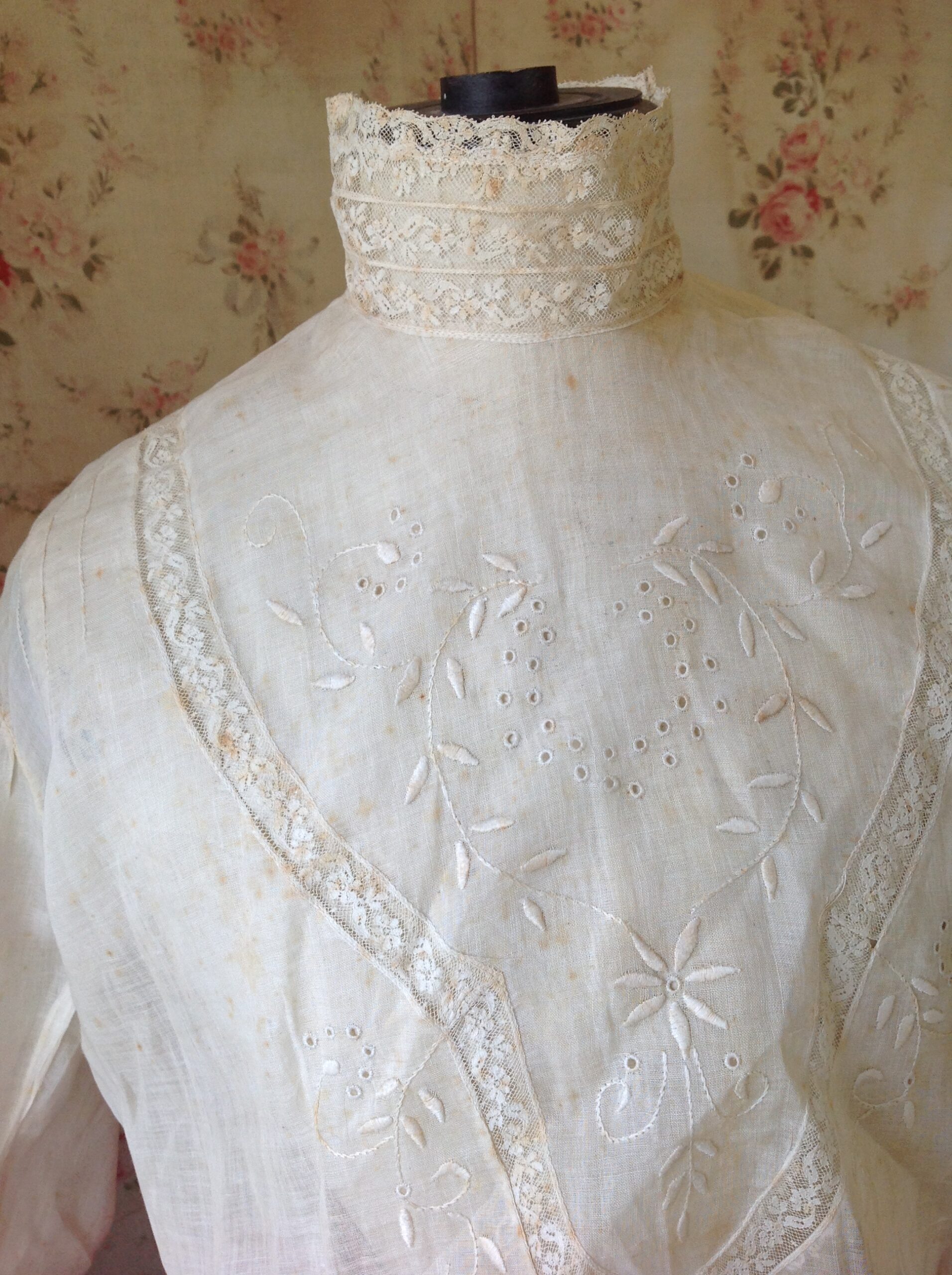 1870s Cotton Blouse - Image 10