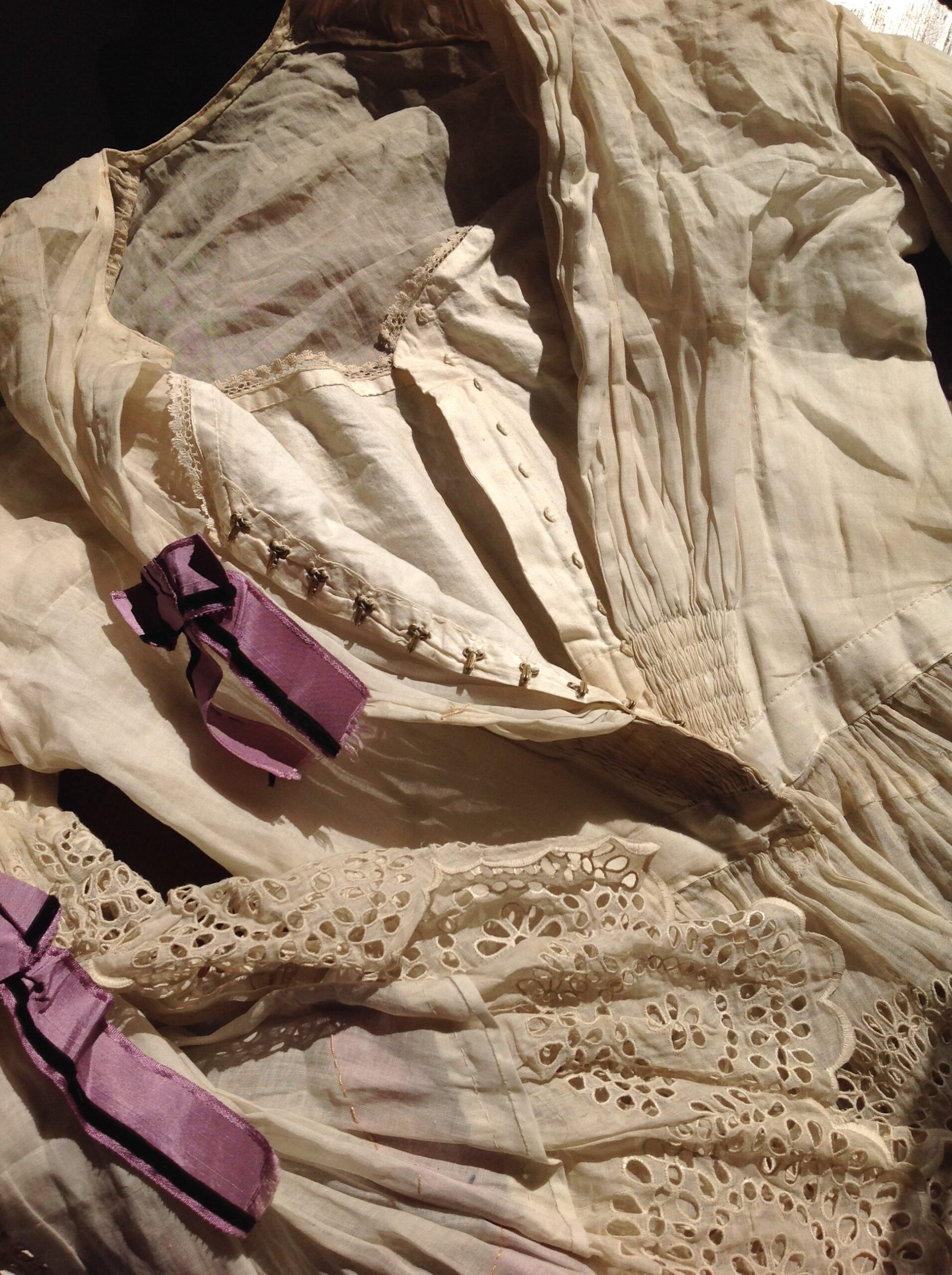 Antique Bodice / Jacket from the 1840s - Image 10