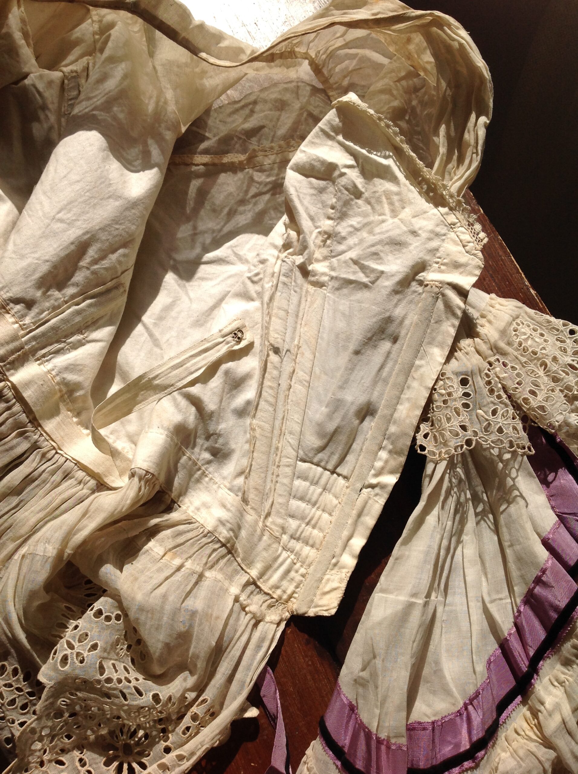 Antique Bodice / Jacket from the 1840s - Image 11