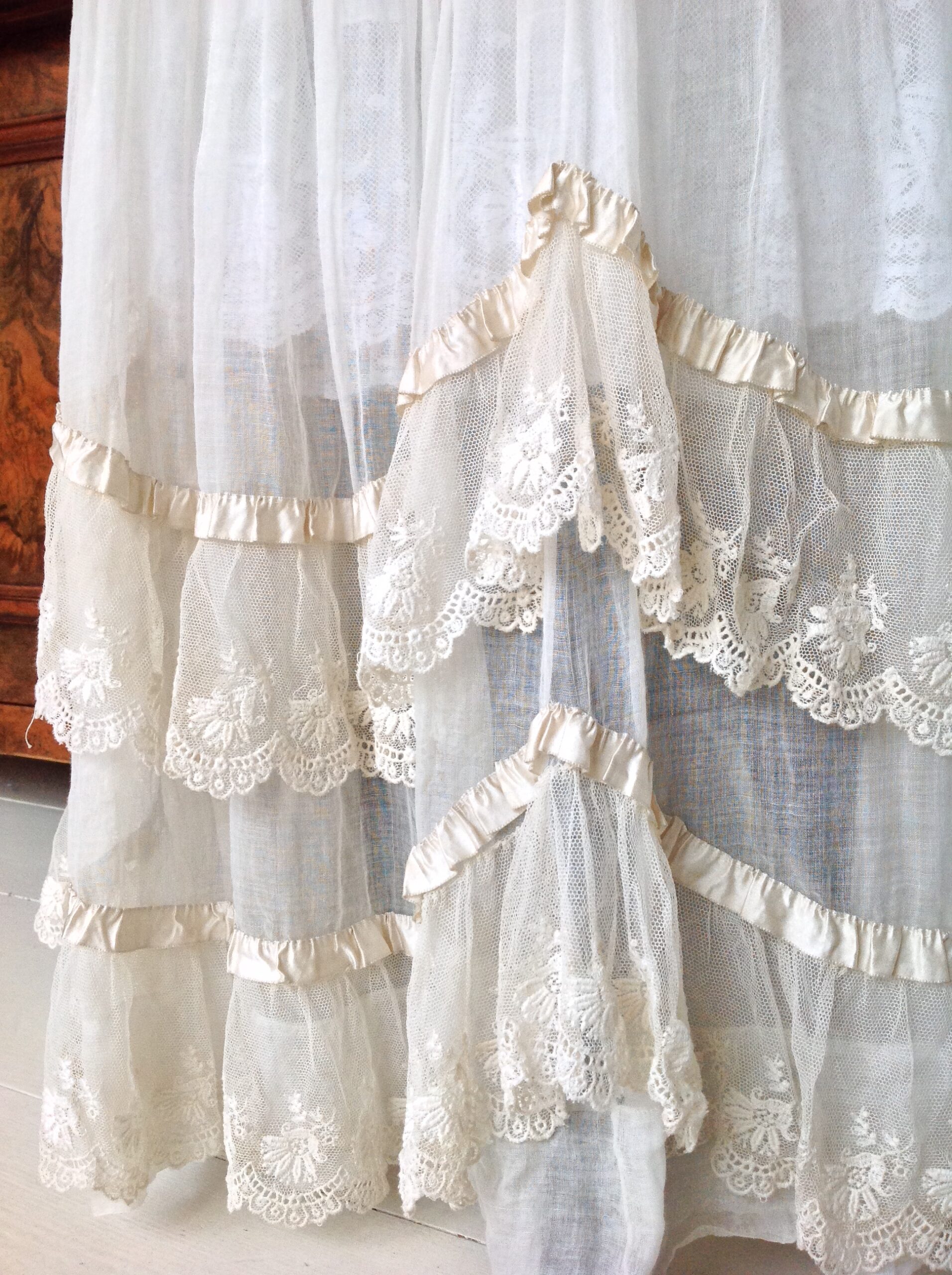 1870s Lace Dress 2PC Civil War / Victorian Wedding Dress - Image 2