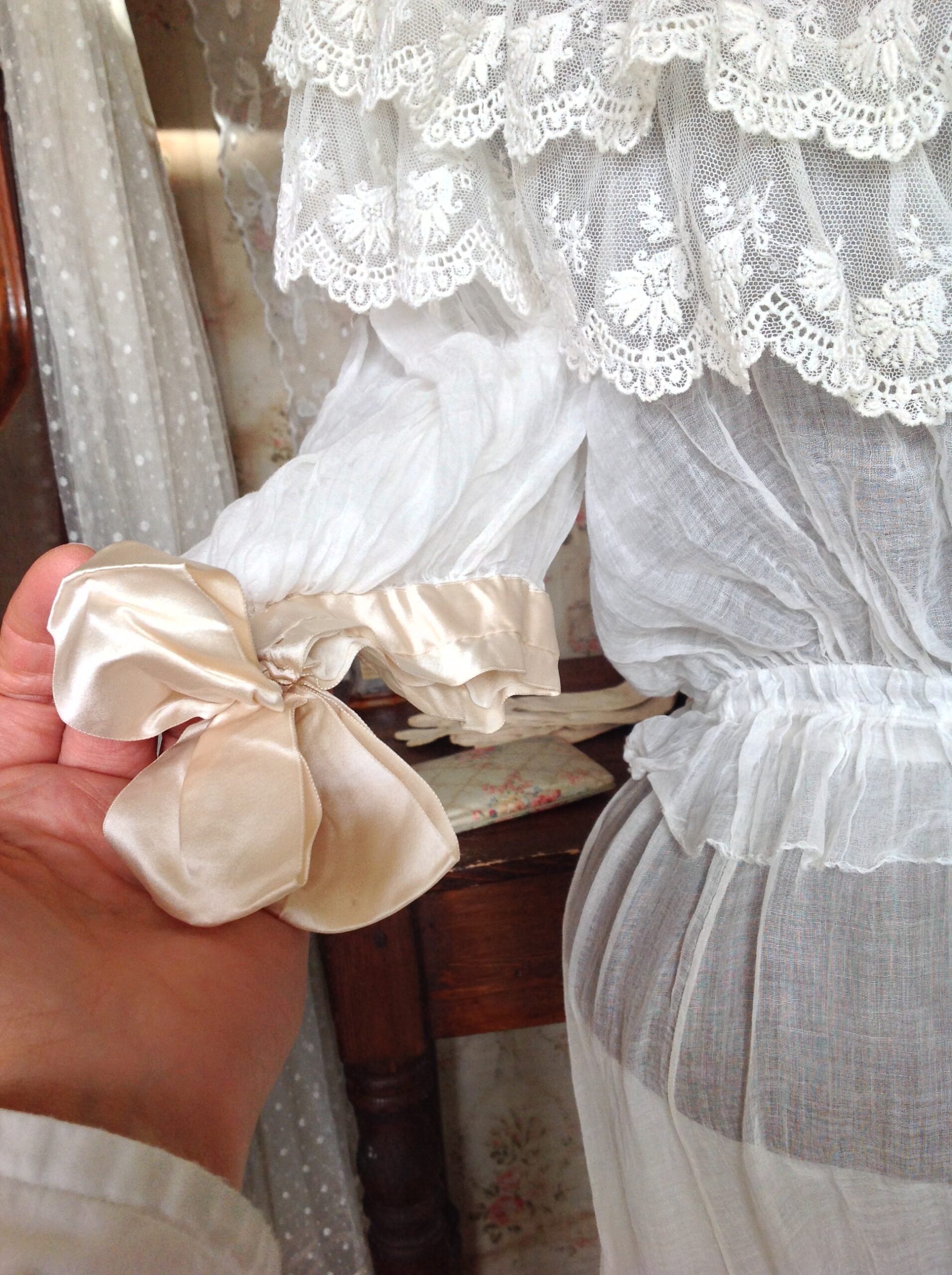 1870s Lace Dress 2PC Civil War / Victorian Wedding Dress - Image 9