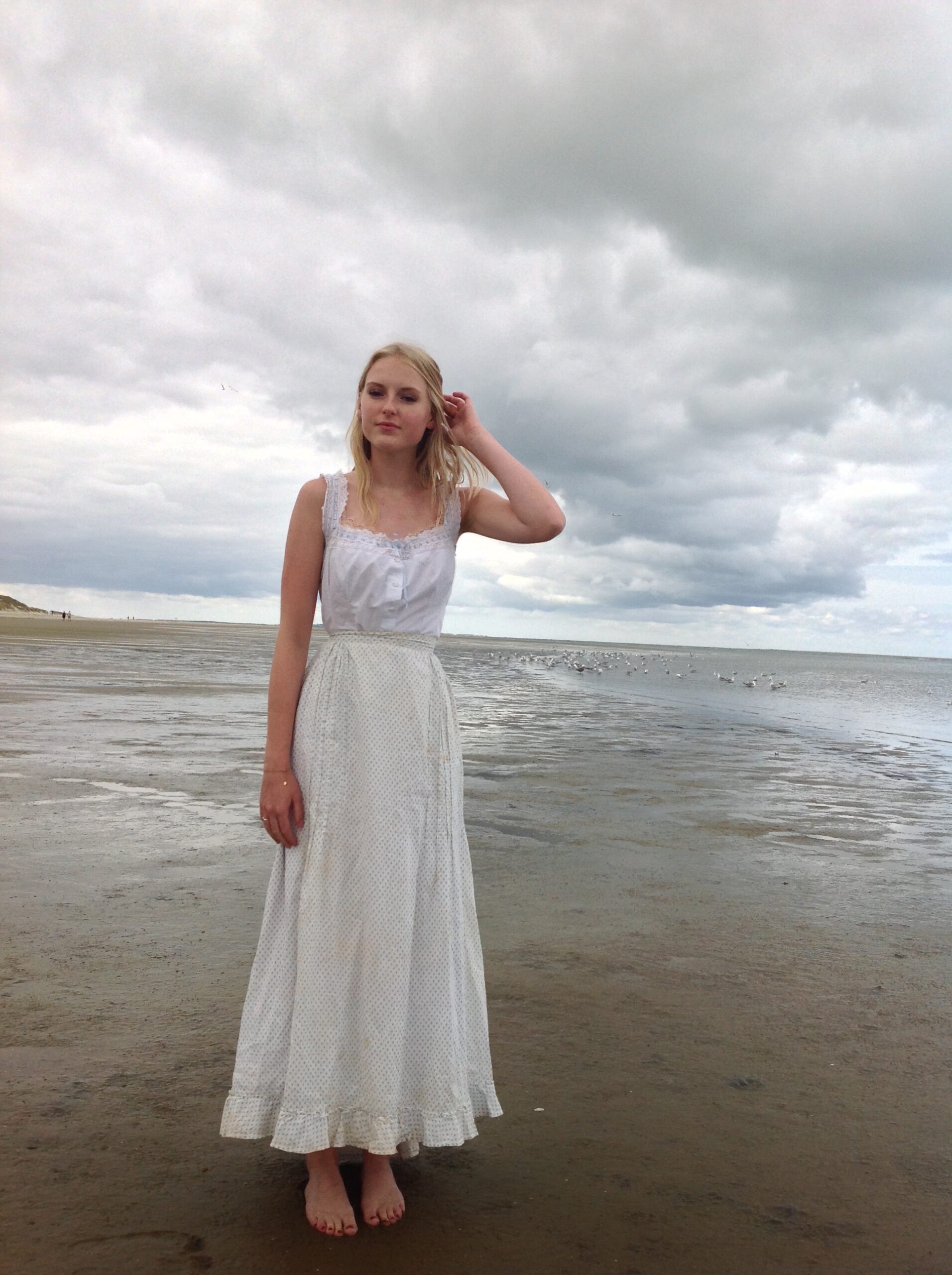 1910s Linen Blue Calico Print Antique Skirt - Image 3