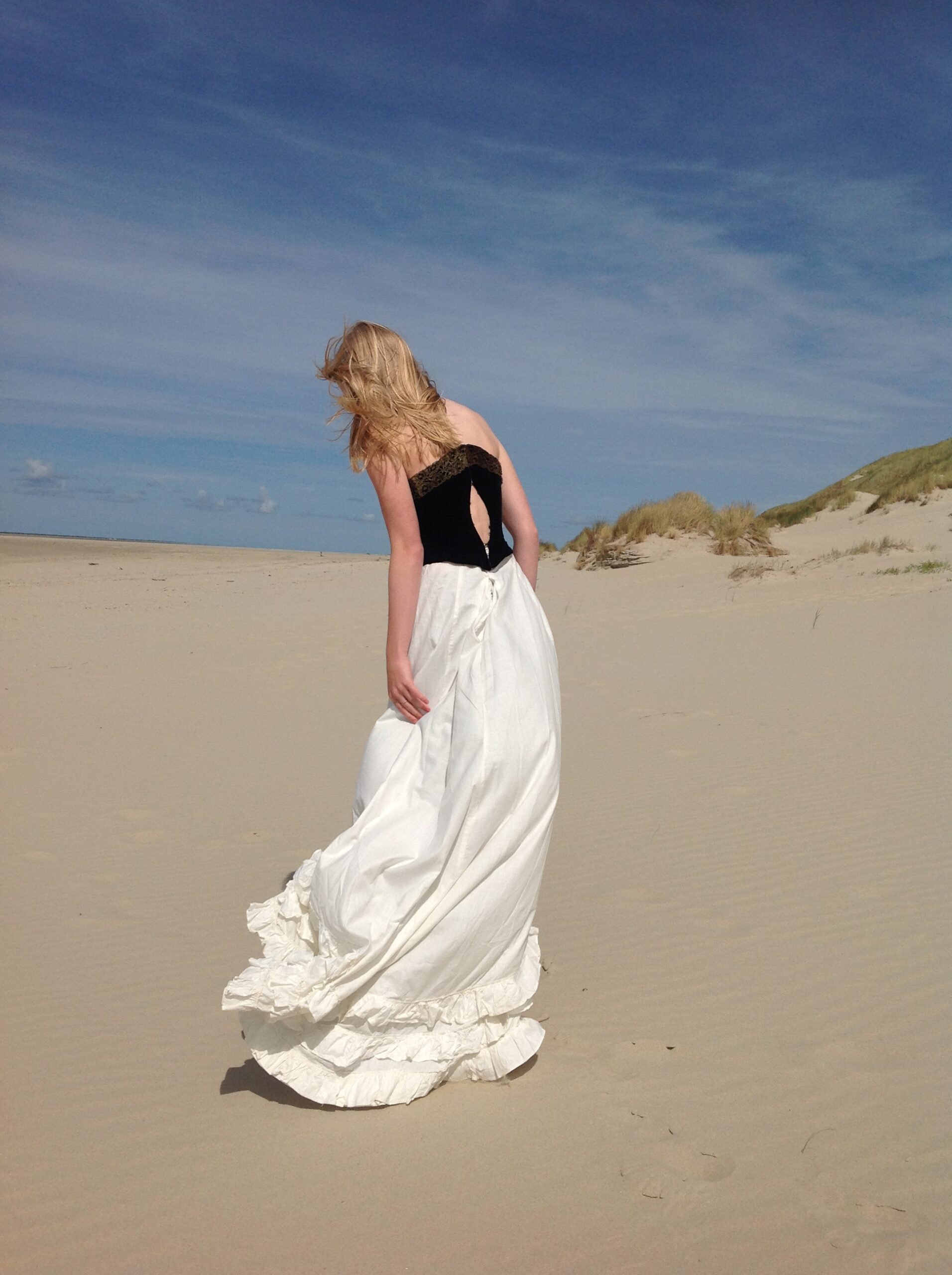 Cream White Bustle Skirt from the 1880s - Image 2