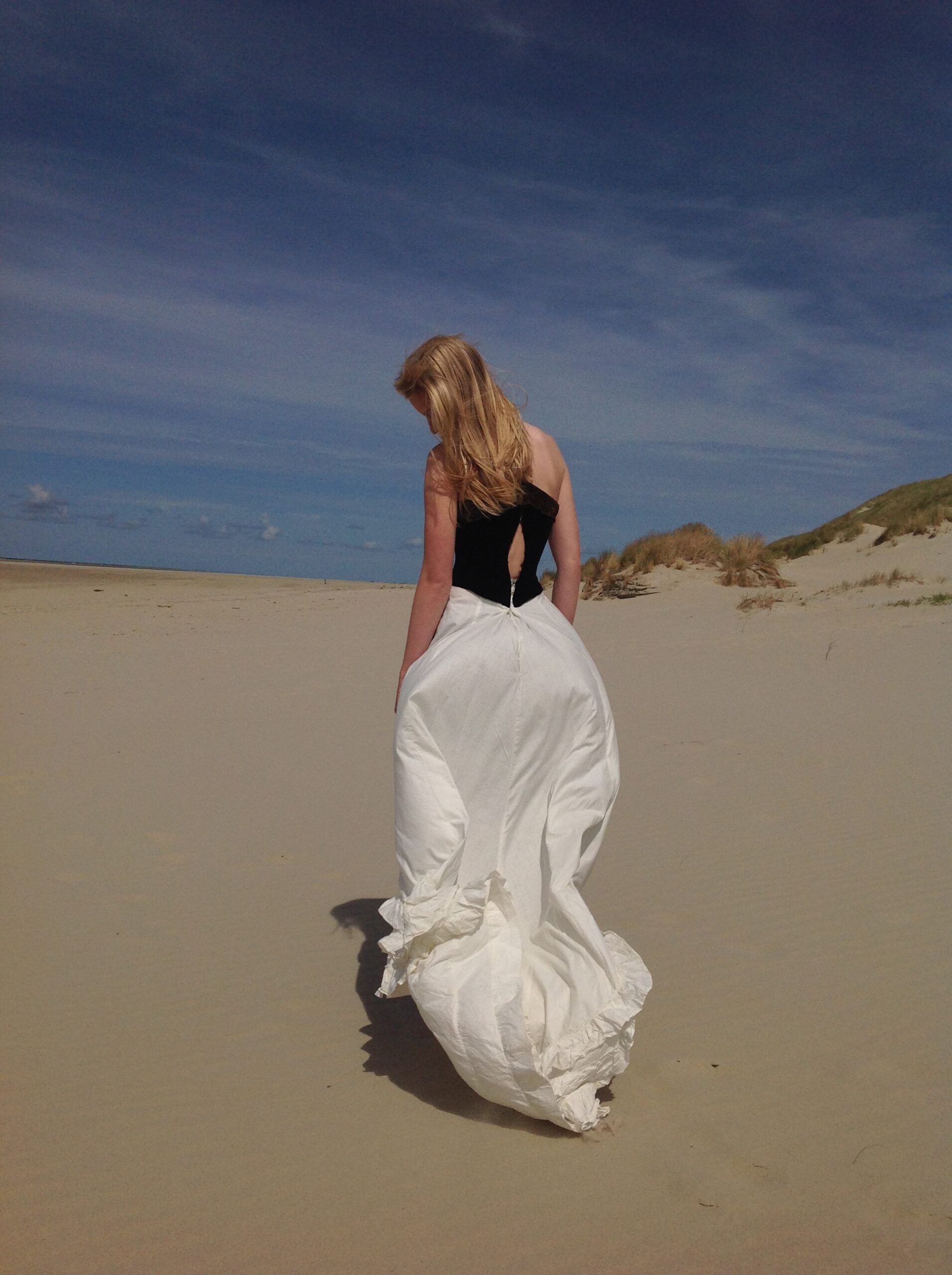 Cream White Bustle Skirt from the 1880s - Image 4