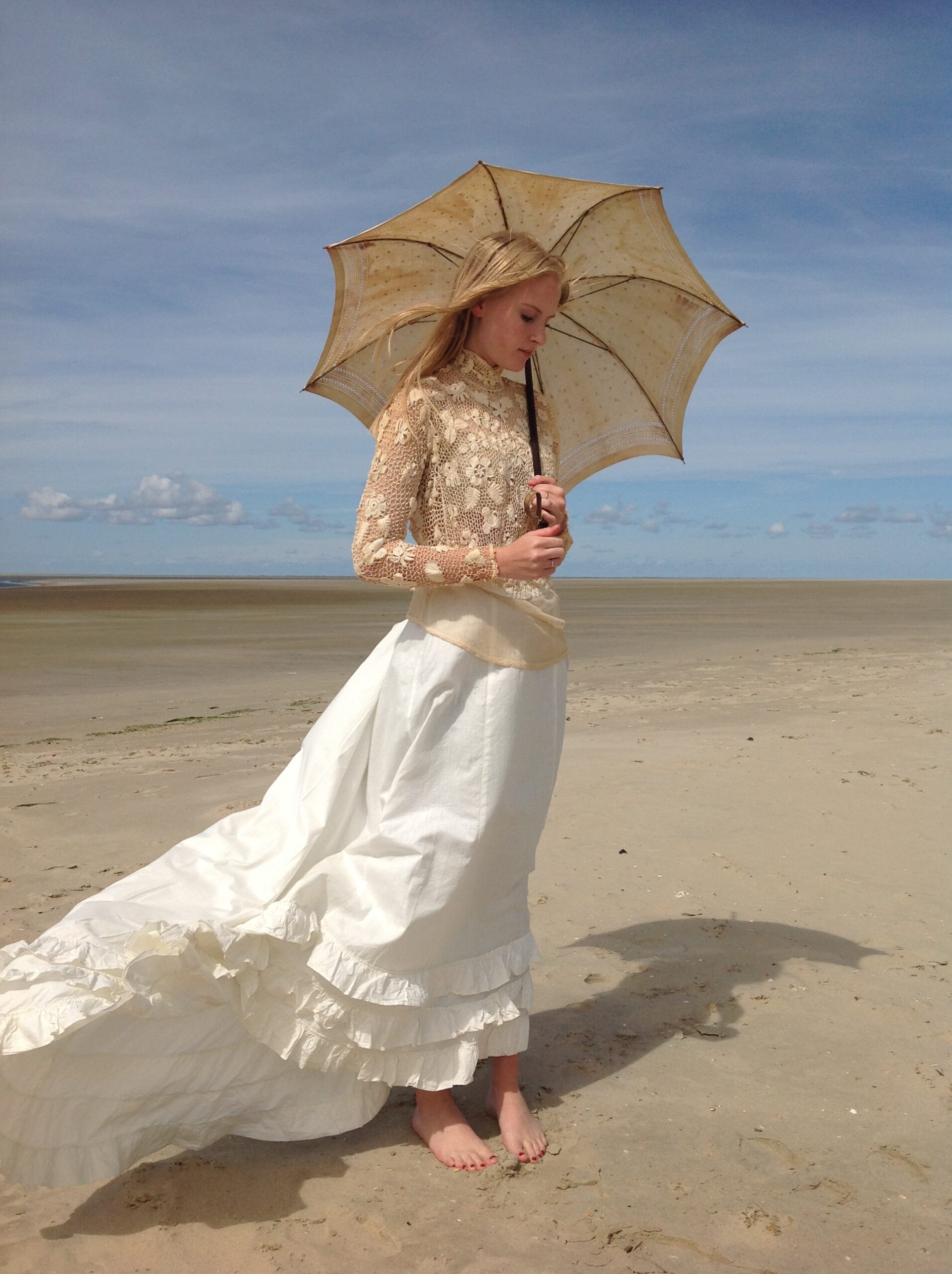 Cream White Bustle Skirt from the 1880s - Image 7