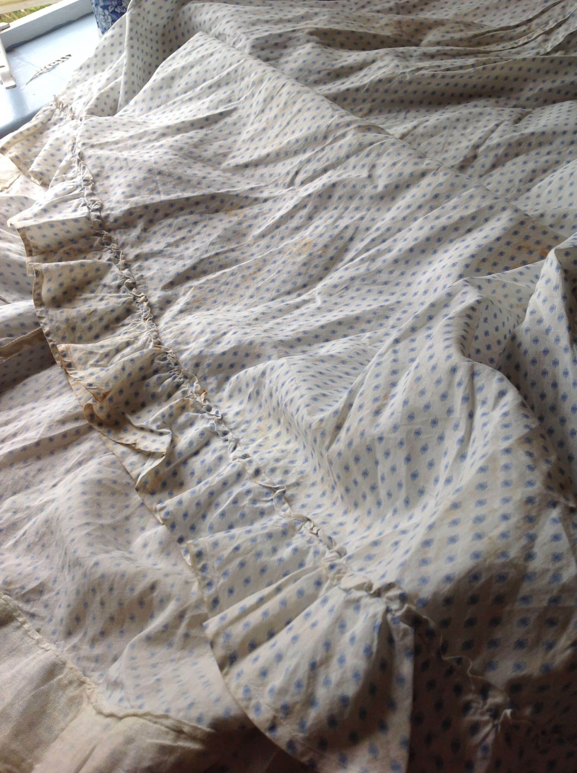 1910s Linen Blue Calico Print Antique Skirt - Image 11
